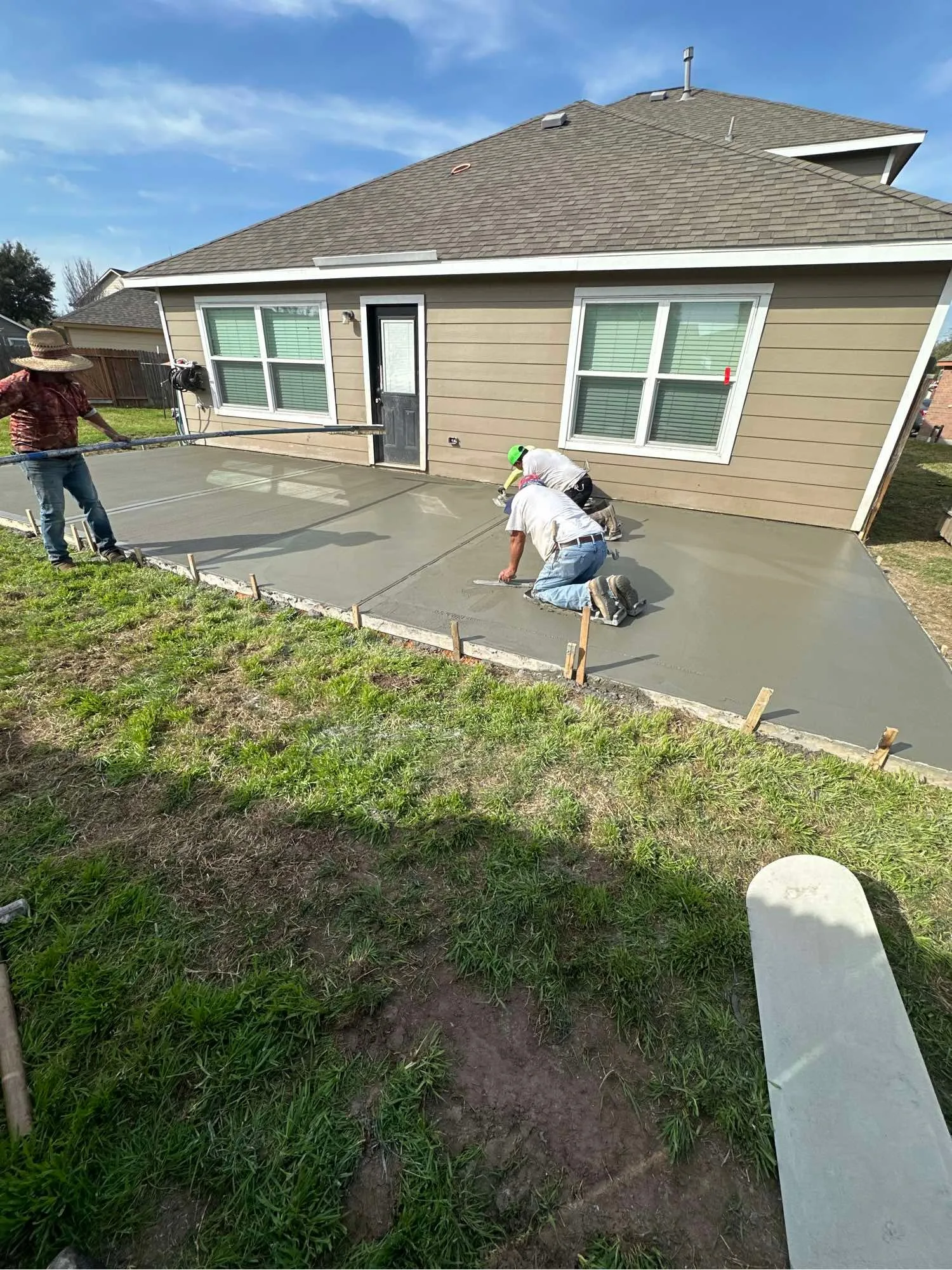 Finished patio by MD Concrete & Demolition